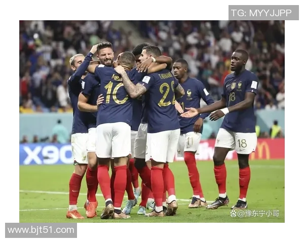 曼联与西汉姆激战正酣比分悬念引发球迷热议